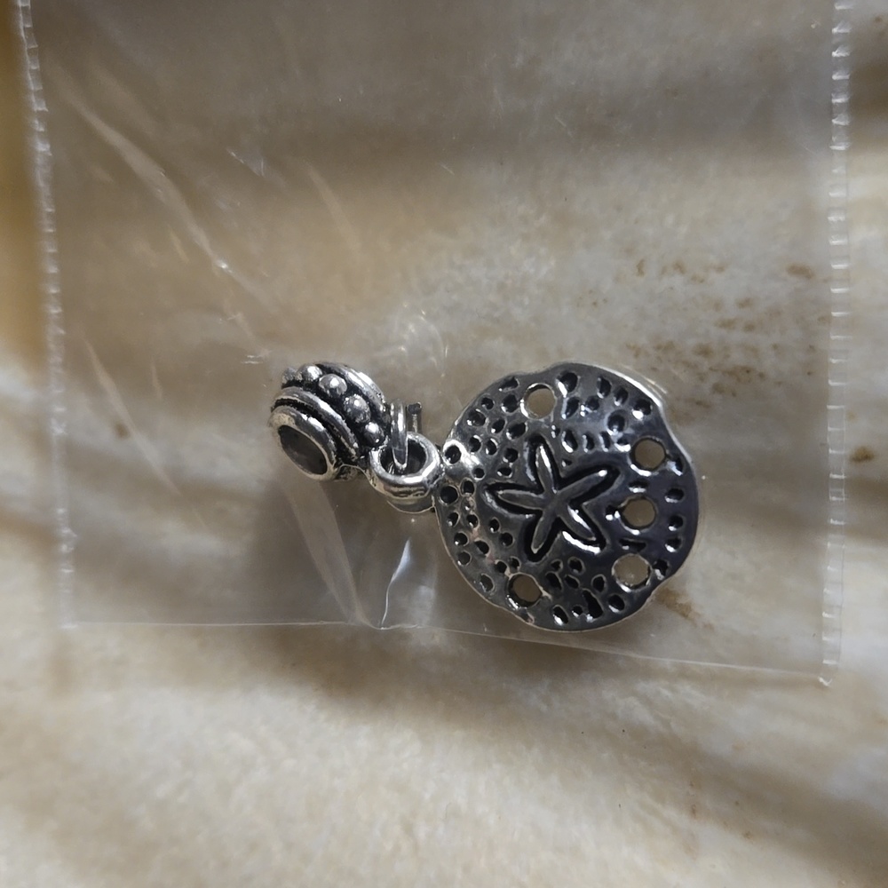 Sand dollar Pendant